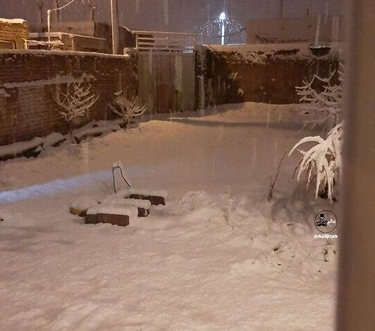 (تصاویر) ارتفاع برف در اصفهان به ۱۰ سانتی‌متر رسید