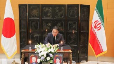 حضور نخست‌وزیر ژاپن در سفارت ایران در توکیو برای همدردی با دولت و ملت ایران