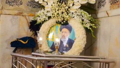 اولین عکس از محل دفن‌ رییس جمهور فقید در حرم‌ امام رضا