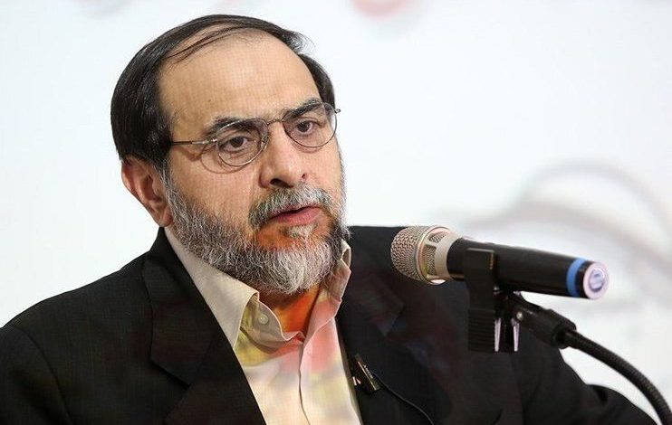 رحیم پور ازغدی: بازرگان و یزدی برای دیدار با برژینسکی جفتک می‌انداختند/ روحانی می‌خواست در راهروی دستشویی رئیس جمهور آمریکا را ببیند