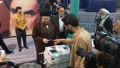 «سید حسن خمینی»رای خود را در صندوق الکترونیکی انتخابات ثبت کرد - هشت صبح