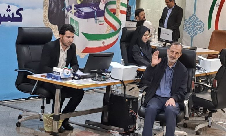 «محمد خوش‌چهره» داوطلب نامزدی در انتخابات ریاست جمهوری شد - هشت صبح
