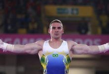 ویدیو/ وقتی که قهرمان المپیک به کمکت می‌آید!