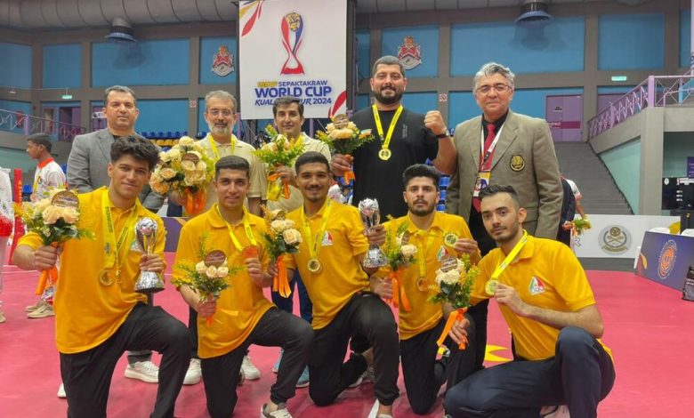 سکوی قهرمانی جهان زیر پای سپک تاکرا ایران