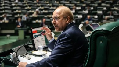 قالیباف در مراسم تحلیف ریاست جمهوری: معتقدیم چراغ راه حرکت کشور عقلانیت انقلابی است / باب گفتگو با کشور‌ها را باز نگاه خواهیم داشت