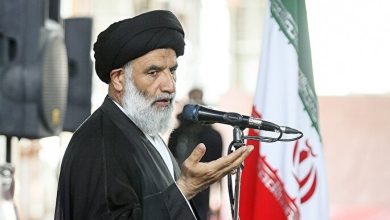 امام جمعه اهواز: هر زمان رهبر معظم انقلاب مصلحت بدانند، ما برای نابودی اسرائیل اعلام آمادگی می‌کنیم / متهم اصلی تمام جنایت‌ها، اول آمریکا و بعد اسرائیل است