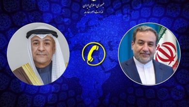 گفتگوی تلفنی دبیرکل شورای همکاری خلیج فارس با وزیر خارجه ایران / عراقچی: تهران علاقمند به ارتقا روابط با اعضای شورای همکاری خلیج فارس است