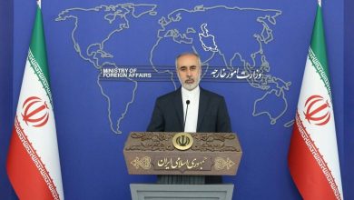 سخنگوی وزارت خارجه: توقیف هواپیمای مادورو توسط آمریکا راهزنیِ هوایی است