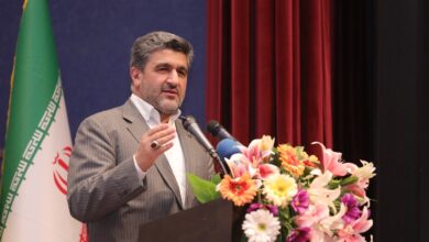 رئیس سازمان بورس: در سند چشم‌انداز ۲۰ ساله پیش‌بینی می‌شد که در سال ۱۴۰۴ رتبه اول اقتصادی منطقه را به دست آوریم، اما اکنون در رتبه چهارم از نظر تولید ناخالص داخلی اسمی و رتبه سوم شاخص برابری قدرت خرید در منطقه قرار داریم / در گذشته‌ای نه‌چندان دور، فاصله ما با کشور‌های همسایه مانند ترکیه و عربستان بسیار کم بود، اما حالا این فاصله به شدت افزایش یافته