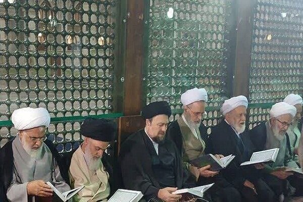 تجدیدمیثاق اعضای مجلس خبرگان با آرمان‌های بنیانگذار انقلاب اسلامی - هشت صبح