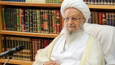 آیت‌الله مکارم شیرازی: برخی، چون ظاهر کار را دیدند، دچار یأس و ناامیدی شدند و می‌گویند سوریه برای همیشه از دست رفت / باید با امیدواری مسئله سوریه را دنبال کنیم و بدانیم که این اوضاع تداوم نخواهد داشت، چرا که حاکمان فعلی سوریه با یکدیگر متحد نخواهند ماند