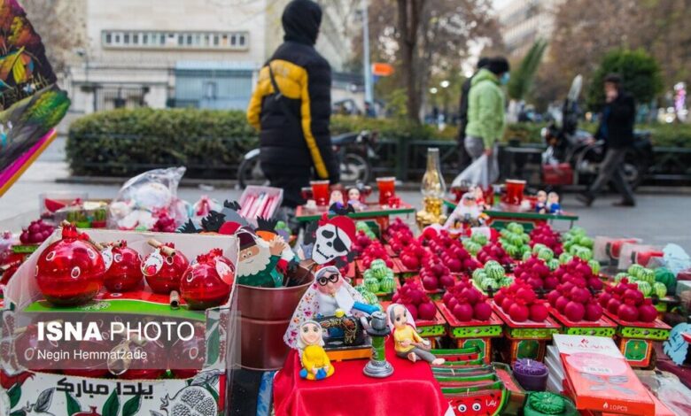 (تصاویر) بازار شب یلدا در تهران