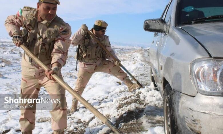 (تصاویر) مرزبانی در سرمای زیر صفر درجه