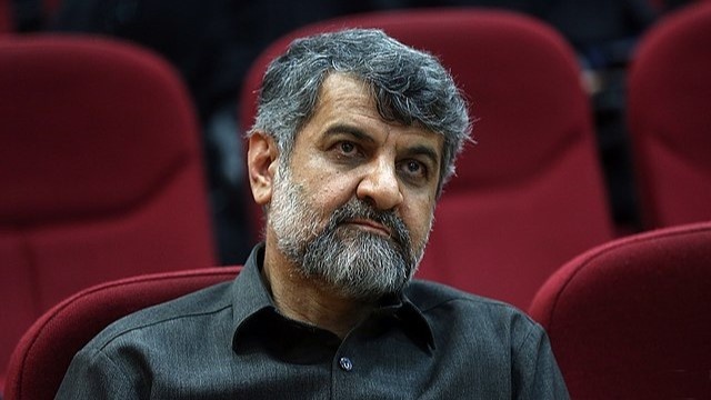 سرپرست فرمانداری مشهد: مهدی نصیری امروز به همراه چند نفر با حضور در آرامگاه فردوسی و ایجاد گعده سیاسی، شروع به سردادن شعار‌هایی کرد /هم‌اکنون او در محلی مدیریت‌شده تحت حفاظت قرار دارد و به‌زودی راهی تهران خواهد شد