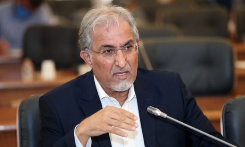 راغفر، اقتصاددان: توزیع نابرابر فرصتها و منابع در جامعه سبب رشد خشونت میشود/ هفت درصد جمعیت کشور با گرسنگی مواجه هستند/ امکان خروج از شرایط کنونی برای کشور وجود دارد، اما شرط اصلی آن عزم سیاسی است که شاهد آن نیستیم