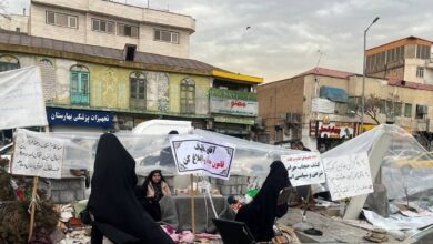 بیگدلی، نماینده مجلس: در سه روزی که مدافعان قانون حجاب در مقابل مجلس تجمع کردند، انقدر تعدادشان کم بود که فکر می‌کنم در حد ۲۰، ۳۰ نفر بودند/ امروز هم ۱۰ نفر بیشتر نبودند؛ شبیه کارتن‌خواب‌ها آمده بودند تا یک نفر با آن‌ها صحبت کند