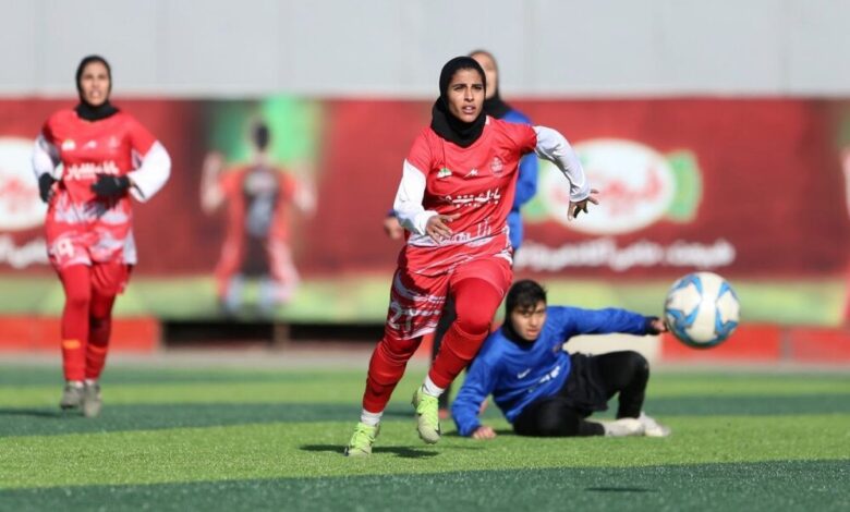 تیم فوتبال زنان پرسپولیس قهرمان دسته یک شد