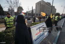 تصاویر رسانه خارجی از تجمع ضد ظریف در تهران