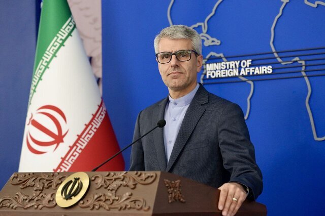 سخنگوی وزارت خارجه در واکنش به اظهارات مکرون مبنی بر استفاده روسیه از تجهیزات ایرانی در جنگ اوکراین: تهران هیچ مداخلهای در منازعه اوکراین ندارد
