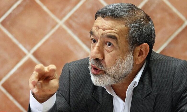 غضنفری، نماینده مجلس به وزیر کار: فردی که شما بهعنوان مدیرعامل شستا منصوب کردهاید از امضاکنندگان نامۀ جام زهر خطاب به رهبری بوده