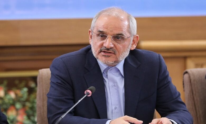 معاون ارتباطات دفتر رئیس جمهور: حاجی میرزایی هیچ نسبت فامیلی با صادق محصولی و علی اکبر ولایتی ندارد