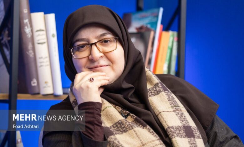 مهاجرانی: دولت متعهد به فرصتهای برابر زنان است - هشت صبح