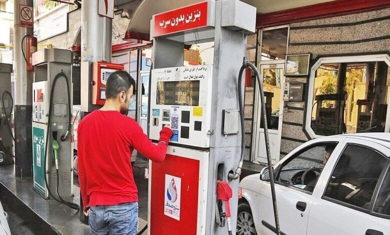 مصرف بیش از ۱۵۰ میلیون لیتر بنزین در روز ۱۲ فروردین