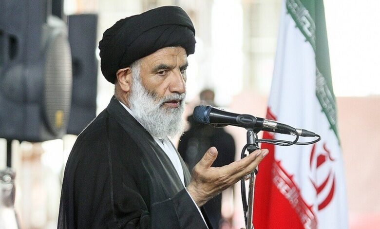 امام جمعه اهواز: هر جا به حرفهای امامین انقلاب گوش دادیم، رشد داشتهایم؛ یکی از این موارد، در حوزه حجاب است