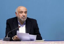 وزیر کار: فرآیند دهک‌بندی خانواده‌ها تغییر می‌کند / در این روش ابتدا افراد با دهک بالا را شناسایی می‌کنیم و به سرپرست خانوار اطلاع می‌دهیم، اما یارانه‌اش قطع نمی‌شود / به فرد فرصت اعتراض می‌دهیم و اگر معترض بود ما بررسی میدانی می‌کنیم / اگر فرد اطلاعات غلط داده باشد از انواع یارانه‌های دولتی محروم می‌شود