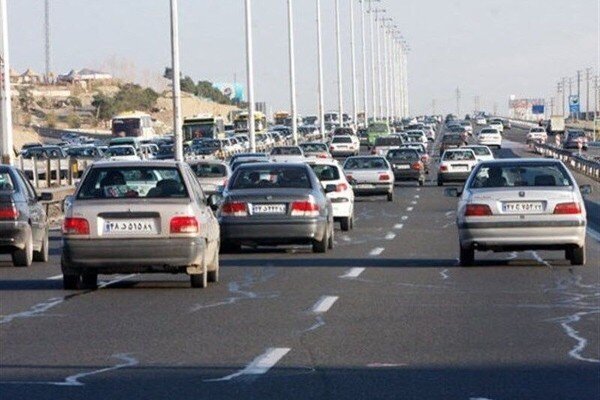 ترافیک شدید در اتوبان قزوین - کرج - هشت صبح