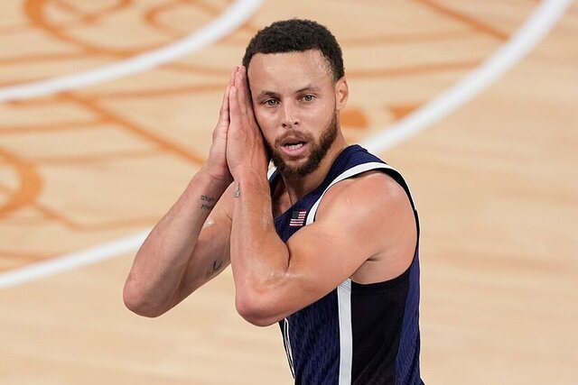 ویدیو/ رکورد دست‌نیافتنی استفن کری در NBA