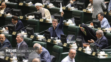 تعطیلی پنج‌شنبه‌ها مجددا در مجلس‌ تصویب شد - هشت صبح
