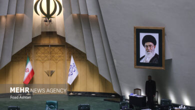 غیبت تکراری؛ زنان باز هم پشت درهای هیئت رئیسه مجلس - هشت صبح