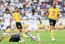 سپاهان بدون شش بازیکن اصلی مقابل هوادار