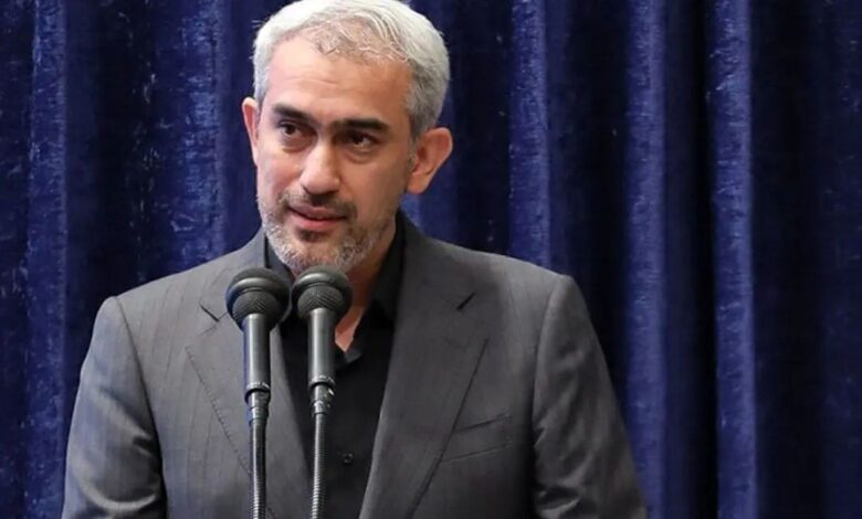 مدنیزاده، وزیر پیشنهادی اقتصاد: موافق «شوک درمانی» نیستم؛ الان در ادبیات اقتصاد هیچکدام از این کارها توصیه نمیشود؛ اصل داستان مبتنی بر «اصطلاحات تدریجی» است/ اتفاقی که در پی شوک درمانی در شیلی افتاد، دردناک بود، البته وضعیت به سمتی رفت که اقتصاد را بهبود دهد، اما آسیبهایی را هم ایجاد کرد