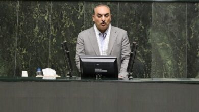 شهرکی، نماینده موافق وزیر پیشنهادی اقتصاد: مدنی‌زاده نه وعده‌فروش است و نه تکنوکراتِ بی‌ریشه / او به دلیل مخالفت صریح با اجرای تصمیم ناگهانی پیرامون قیمت بنزین در آبان ۹۸، در همان مقطع مورد توبیخ قرار گرفته