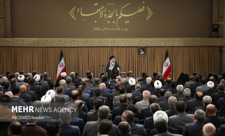 نمایندگان مجلس با رهبر انقلاب دیدار میکنند - هشت صبح