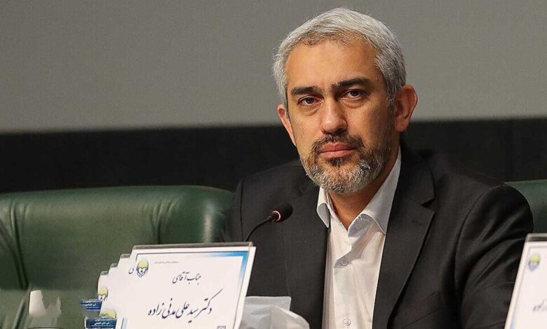 مدنیزاده به عنوان وزیر پیشنهادی اقتصاد به مجلس معرفی شد - هشت صبح