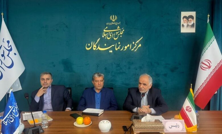 مجلس درصدد استفاده از ظرفیت نمایندگان ادوار است - هشت صبح