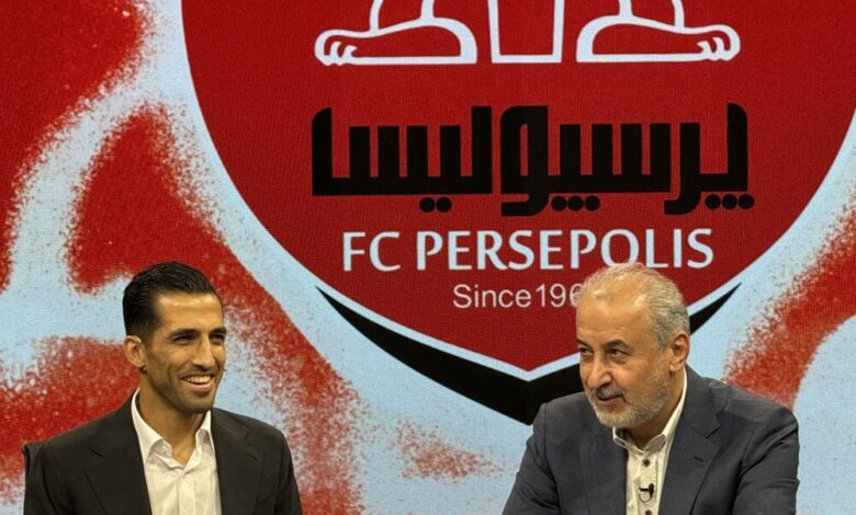 وحید امیری با پرسپولیس تمدید کرد