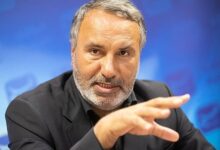 رئیس کمیسیون عمران مجلس: تا پایان برنامه هفتم باید میزان جابجایی ریلی مسافر و بار ۳۰ درصد افزایش یابد / در توسعه شبکه ریلی از بین ۹۰ کشور رتبه ۶۴ را داریم
