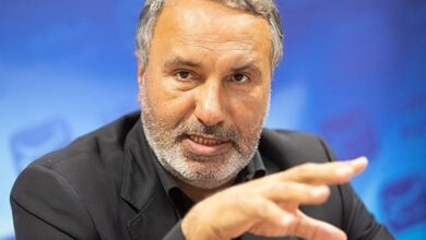 رئیس کمیسیون عمران مجلس: تا پایان برنامه هفتم باید میزان جابجایی ریلی مسافر و بار ۳۰ درصد افزایش یابد / در توسعه شبکه ریلی از بین ۹۰ کشور رتبه ۶۴ را داریم