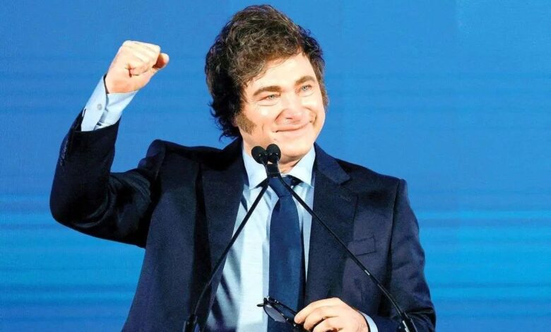 دیلی تلگراف: جهان بیدار شود و معجزه اقتصادی «خاویر میلی» در آرژانتین را ببیند / «میلی» چگونه اقتصاد این کشور را احیا کرد؟