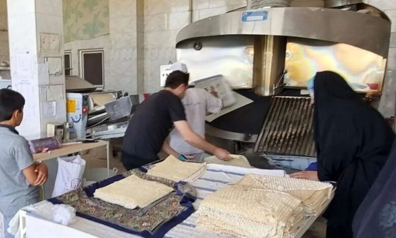 مطالبه نانواها بالا رفتن ۱۵۰ درصدی قیمت نان بود، اما ۵۲ درصد افزایش نرخ انجام شد