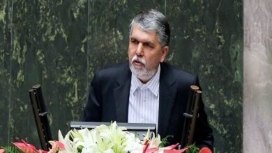 وزیر ارشاد از مجلس کارت زرد گرفت - هشت صبح