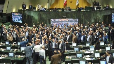 طنین شعار «مرگ بر اسرائیل» در مجلس؛ همسایگان فلسطین نباید ساکت باشند - هشت صبح