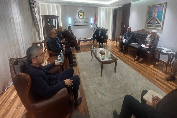 معاون وزیر خارجه عراق: هدف قرار دادن رهبران مذهبی خط قرمز است - هشت صبح