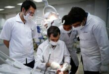 وزیر بهداشت: از ابتدای شهریور افزایش ۳۰ درصدی حقوق دستیاران پزشکی اجرایی می‌شود