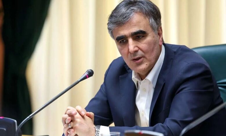 رئیس بانک مرکزی: مدیران عامل بانکها به پرداخت تسهیلات خرد و قرضالحسنه ازدواج و فرزندآوری با حداکثر یک ضامن، عمل کنند