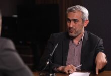 وزیر اقتصاد: اینکه بنگاه‌های ما الان دچار قطعی برق شده‌اند، قطعی آب و گاز دارند و یا احیاناً ممکن است در ماه‌های آتی اتّفاقاتی مشابه اتّفاقات سال گذشته بیفتد، می‌تواند رکود اقتصادی ایجاد کند / اگر فضای ذهنی مردم به سمت فضای ترس و ناامیدی و نااطمینانی برود، ممکن است مردم پس‌اندازهایشان را برای سرمایه‌گذاری نیاورند داخل کشور یا کمتر بیاورند؛ این خیلی خطرناک است